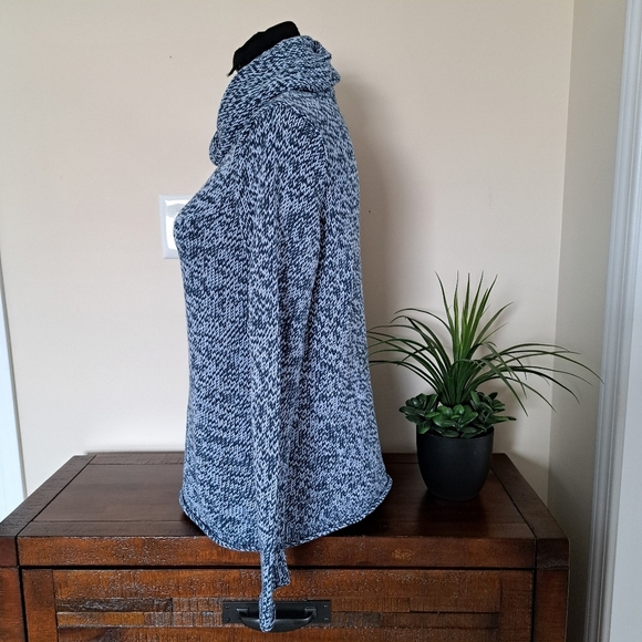 Calvin Klein Jeans Blue Sweater Chunky Knit Size Small Funnel Neck Long Sleeve - Picture 2 of 10